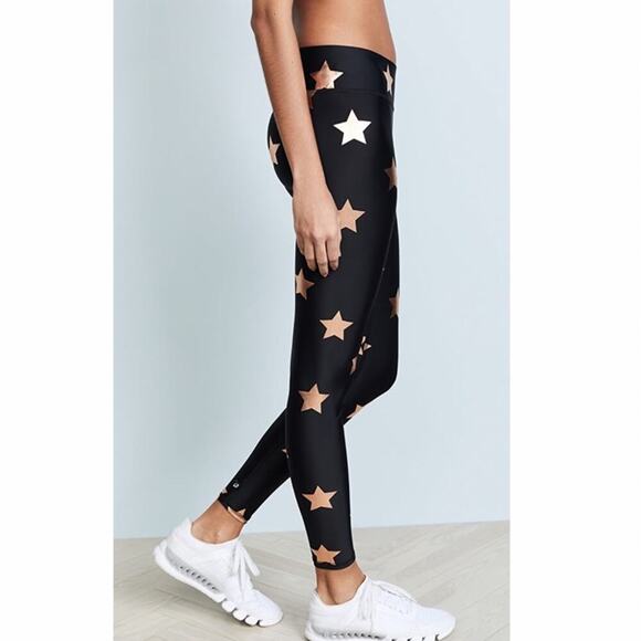 Terez Big Star Foil Print Leggings. - Picture 3 of 9